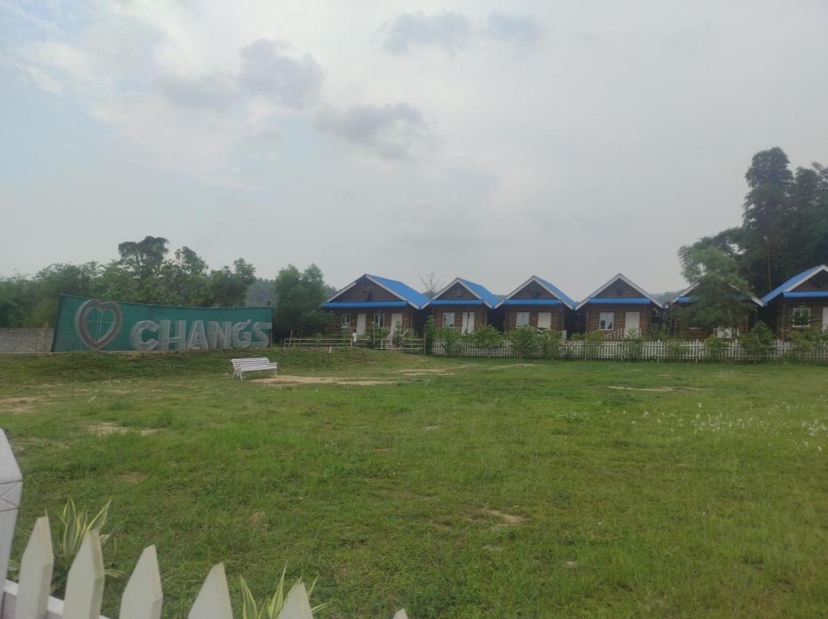 Changs Resort Kaharpara Exterior foto